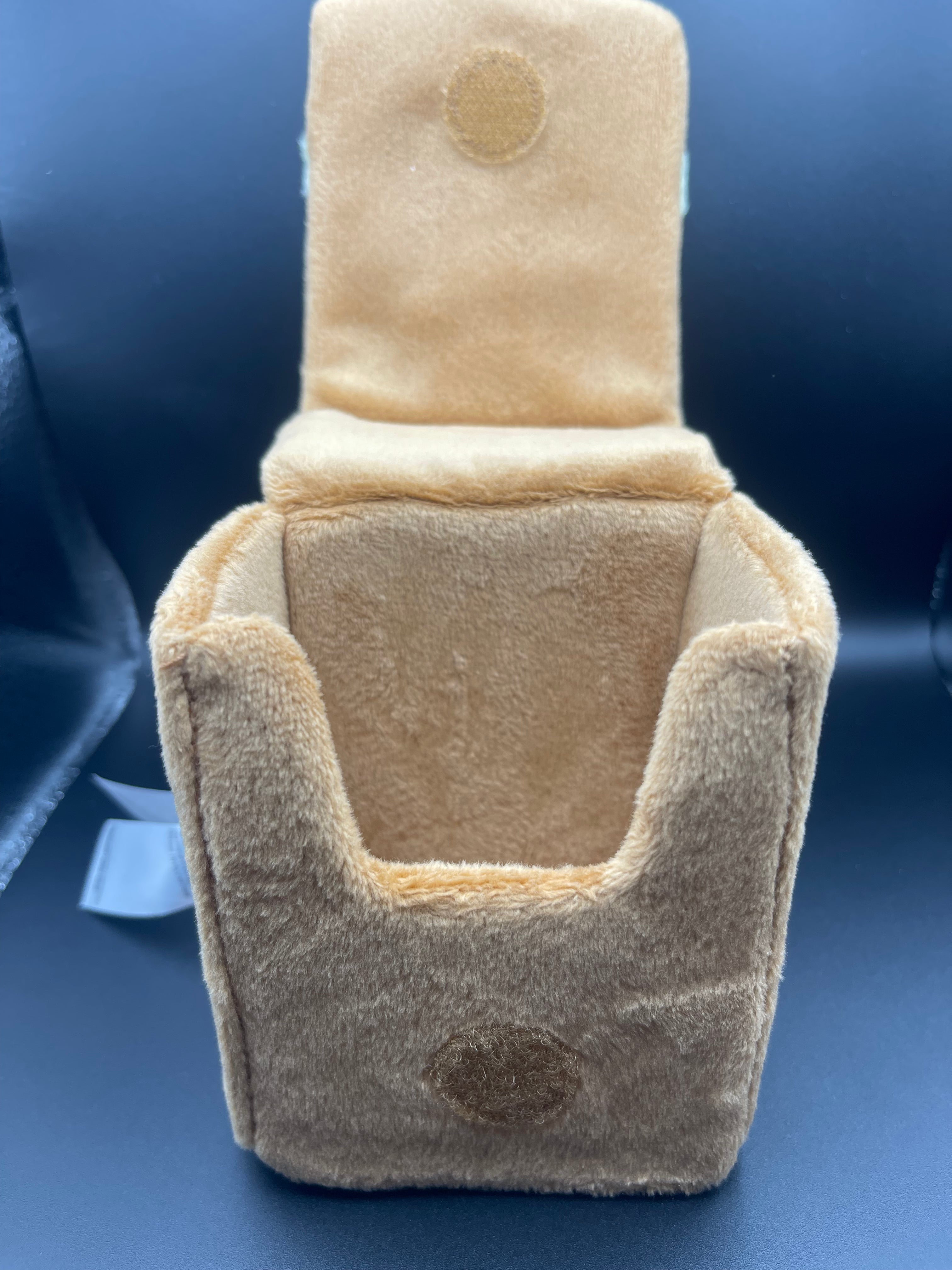 Deck Box - Eevee plushie